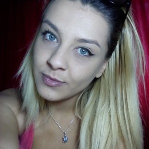 Live sex webcam photo for Ceraselalove #278194139