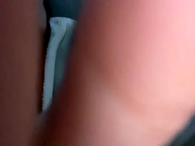 Live sex webcam photo for CescaAmor #272338269