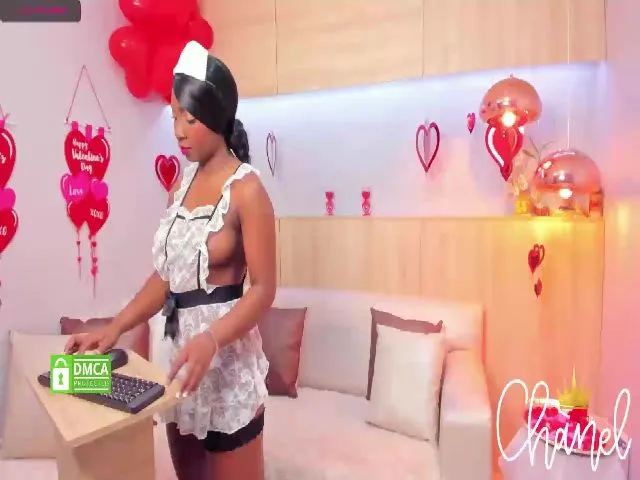 Live sex webcam photo for Chaneladams_ #272423544