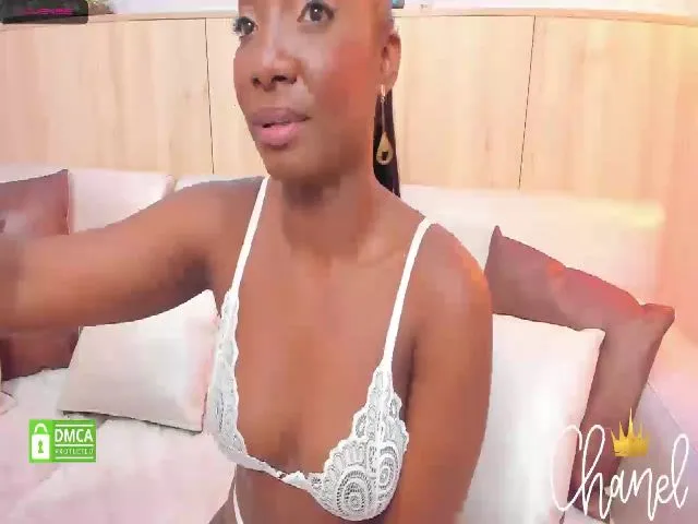 Live sex webcam photo for Chaneladams_ #273347532