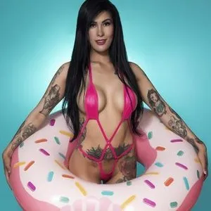 Live sex webcam photo for Chanell_tatto