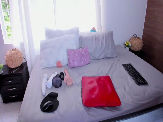 Live sex webcam photo for Channel_boobs #274190771