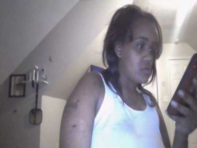 Live sex webcam photo for Channeypop #272105191