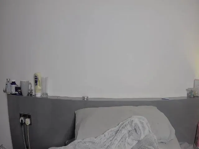 Live sex webcam photo for CharlieSimmsx #271818896