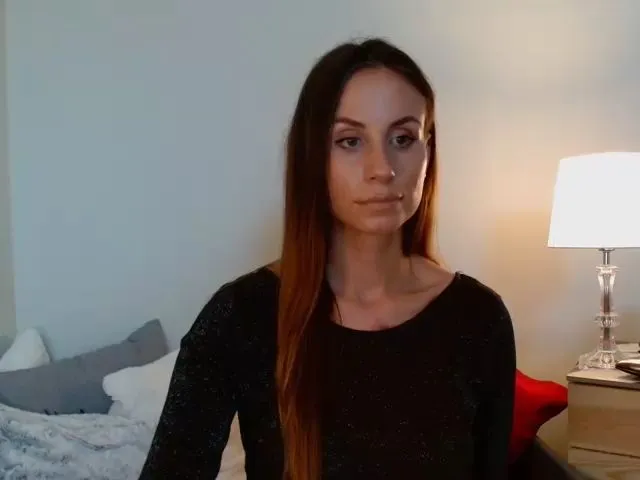Live sex webcam photo for Charlotteslim #274365824