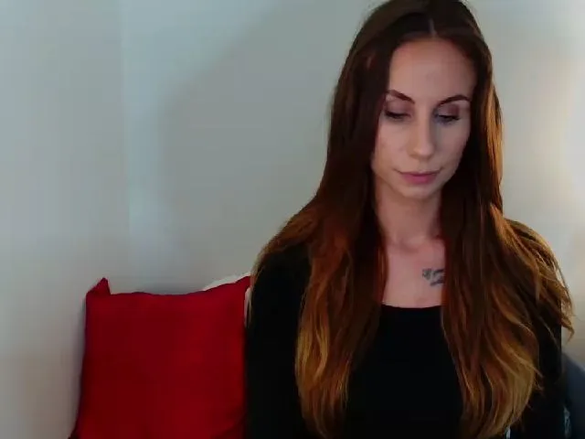 Live sex webcam photo for Charlotteslim #274475404
