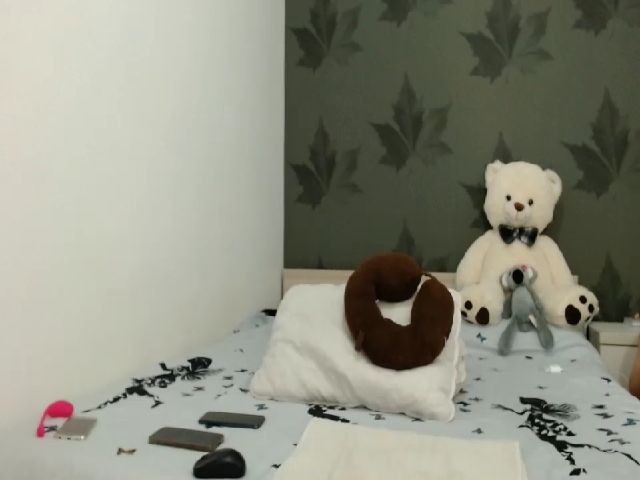 Live sex webcam photo for Charly_jo #273446961