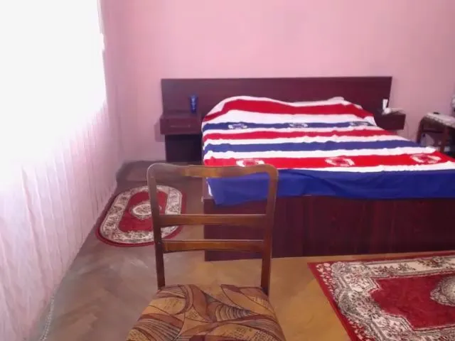 Live sex webcam photo for CharmingChick #274583832