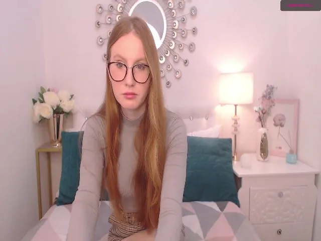 Live sex webcam photo for ChelsyMays #272928119