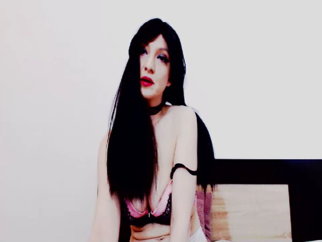 Live sex webcam photo for CherrishDimX #273011288