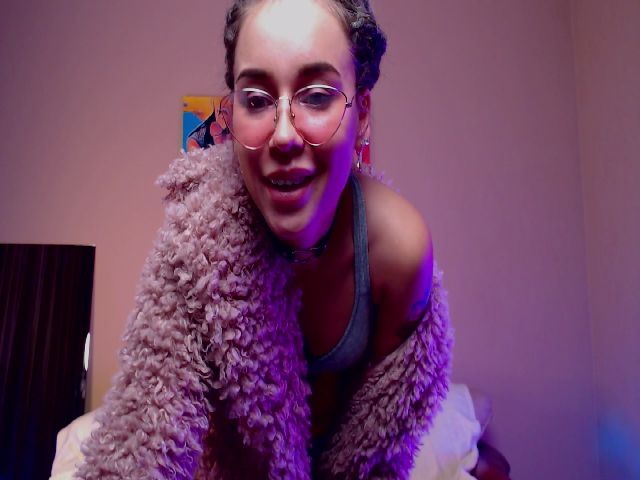 Live sex webcam photo for Cherry_Frost #272402733