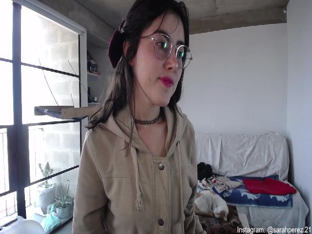 Live sex webcam photo for Cherrybunny21 #271749664