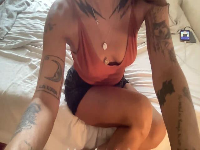 Live sex webcam photo for Chiara_Nuit #273005277