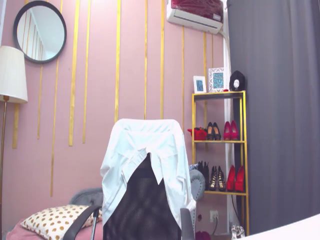 Live sex webcam photo for ChillyJuggss #274618945