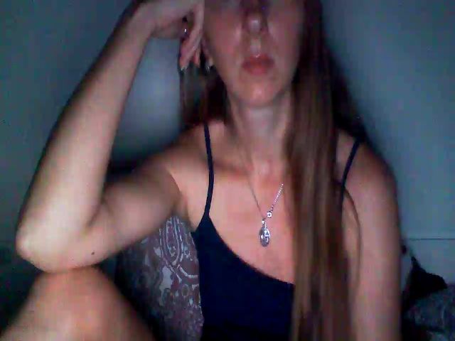 Live sex webcam photo for ChilyWili #273816779