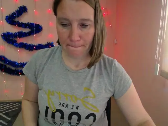 Live sex webcam photo for ChloePlay #271695767