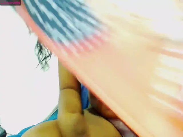 Live sex webcam photo for ChocoPussyx #274241416