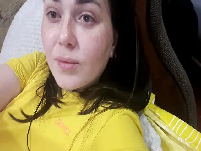 Live sex webcam photo for ChristaRi #271739265