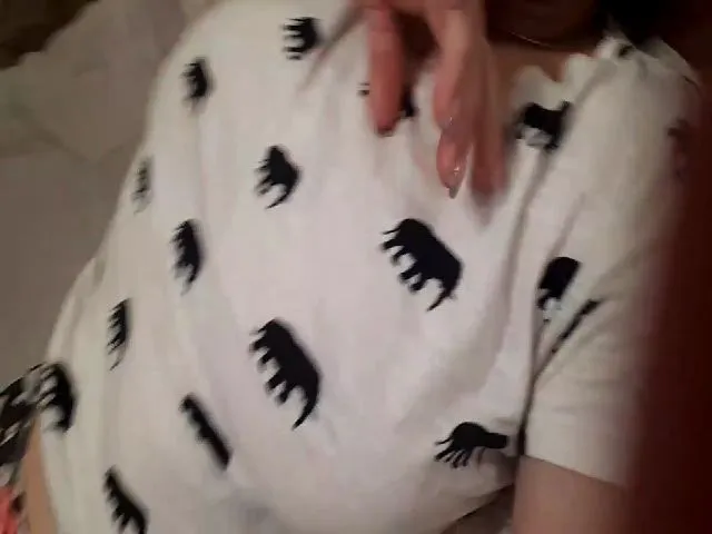 Live sex webcam photo for ChristaRi #272087544