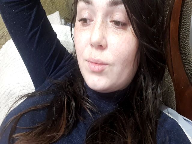 Live sex webcam photo for ChristaRi #272126390