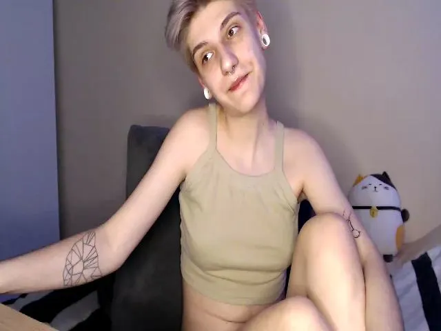 Live sex webcam photo for Chromasia #272363992