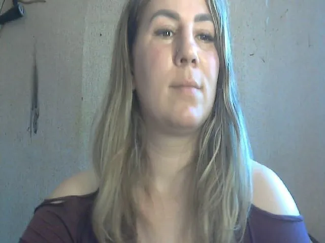 Live sex webcam photo for ChrystalBella #272066815