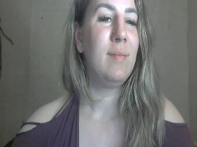 Live sex webcam photo for ChrystalBella #272296066