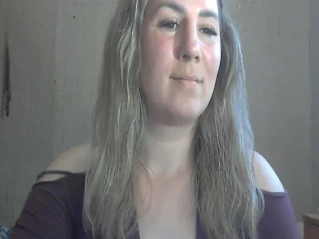 Live sex webcam photo for ChrystalBella #272358337