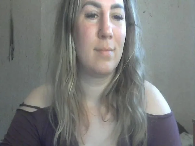 Live sex webcam photo for ChrystalBella #272435096