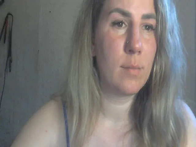 Live sex webcam photo for ChrystalBella #272812166
