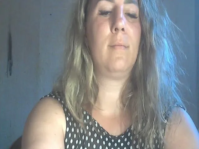 Live sex webcam photo for ChrystalBella #273786585