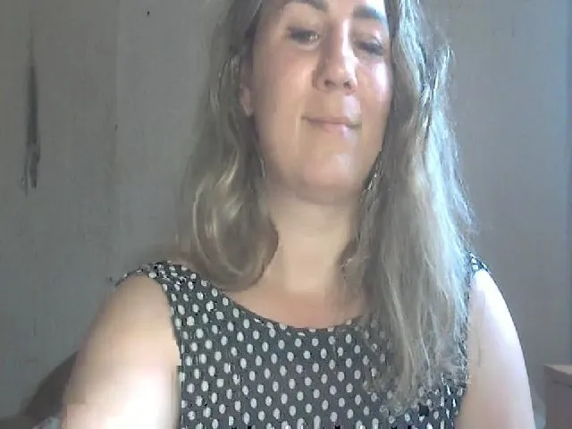Live sex webcam photo for ChrystalBella #273848745