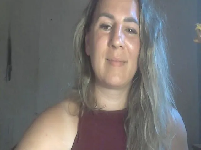 Live sex webcam photo for ChrystalBella #273969090
