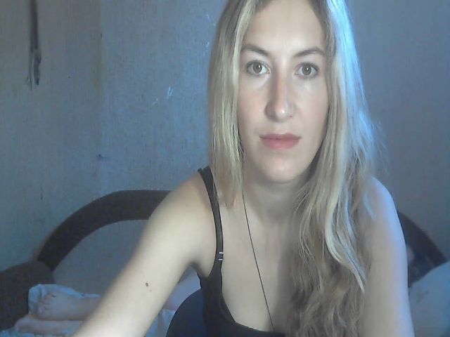 Live sex webcam photo for ChrystalCandy #273665058