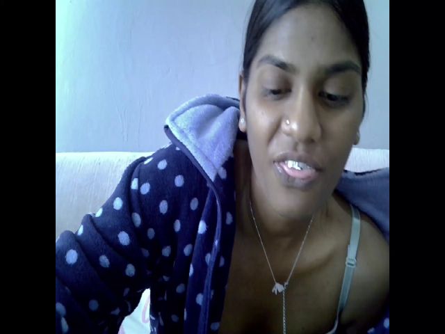 Live sex webcam photo for Ciara9 #274103457