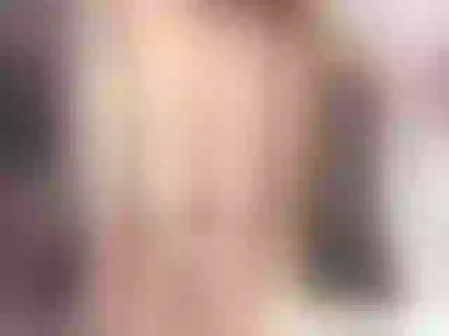 Live sex webcam photo for CiaraEbonyxxx #271692129