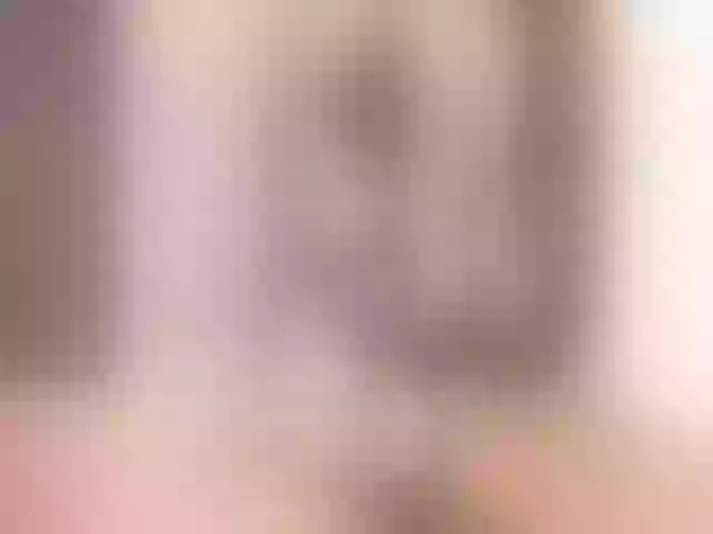 Live sex webcam photo for CiaraEbonyxxx #272161585