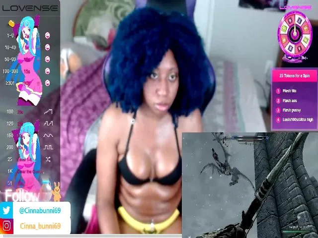 Live sex webcam photo for Cinnabunni #273608822