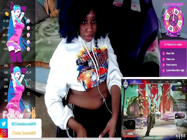 Live sex webcam photo for Cinnabunni #273730764