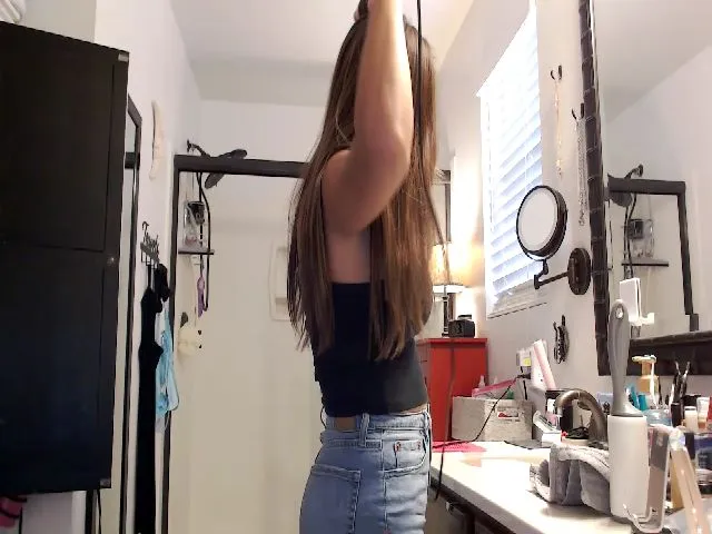 Live sex webcam photo for Cinnabuns #273891577