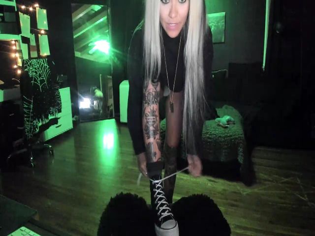 Live sex webcam photo for Cinnamon #271930807