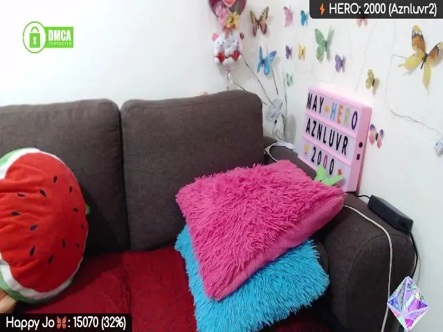 Live sex webcam photo for ClassyGurl #273389136