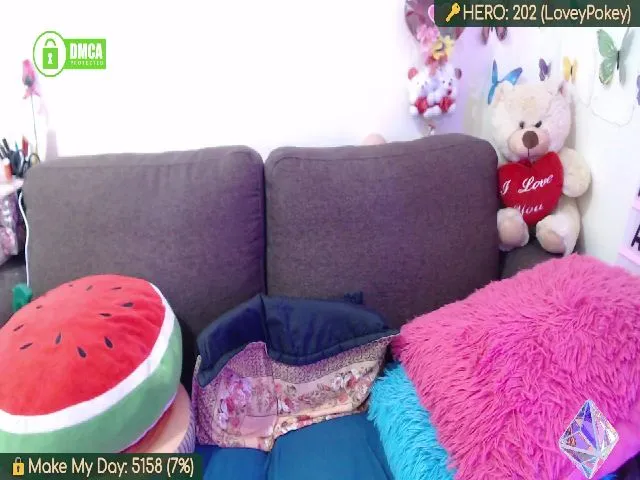 Live sex webcam photo for ClassyGurl #273660531