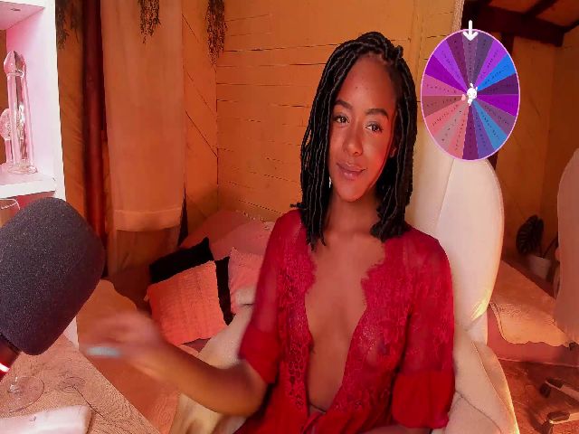 Live sex webcam photo for CleoFM #272751310