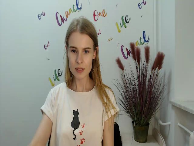 Live sex webcam photo for Cloud_Girl #274158204