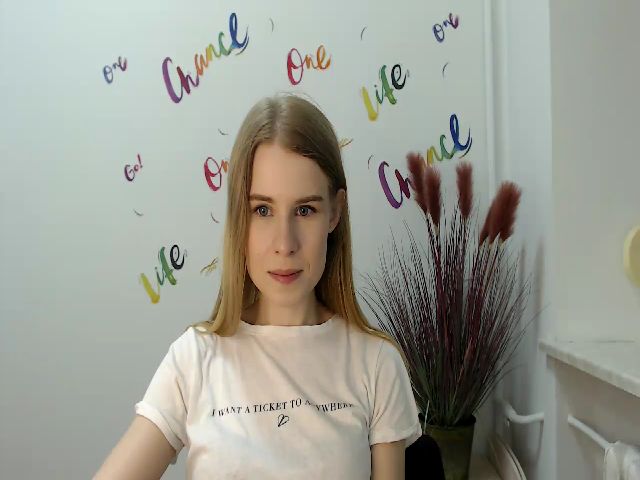 Live sex webcam photo for Cloud_Girl #274238679