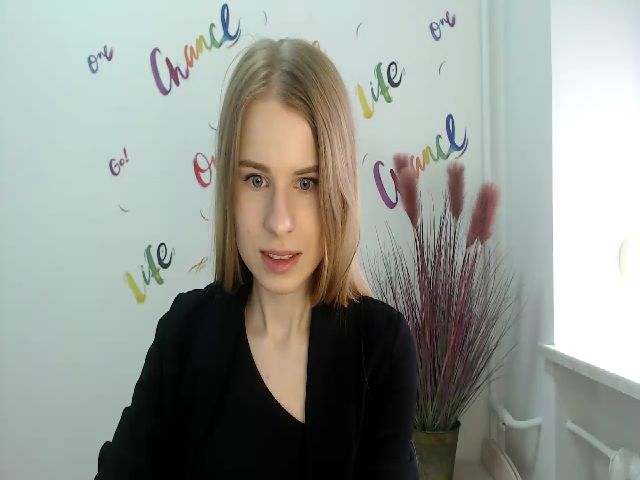 Live sex webcam photo for Cloud_Girl #274330901