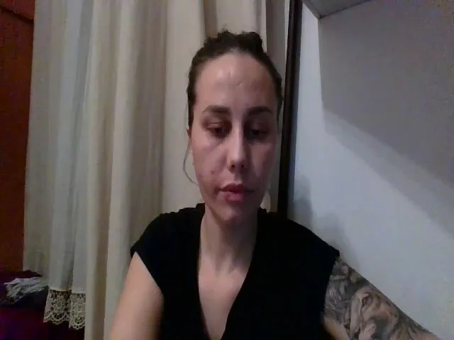 Live sex webcam photo for CloverTesla #272958601