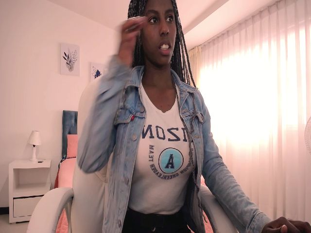 Live sex webcam photo for Coco_bele69 #272008462