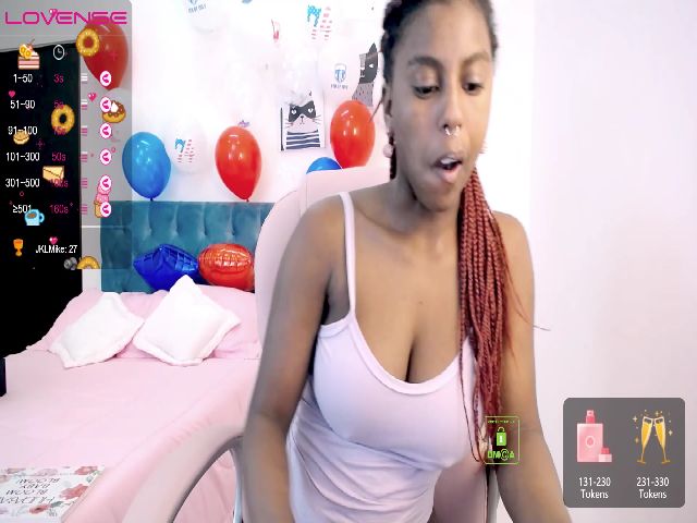 Live sex webcam photo for Coco_bele69 #274003184